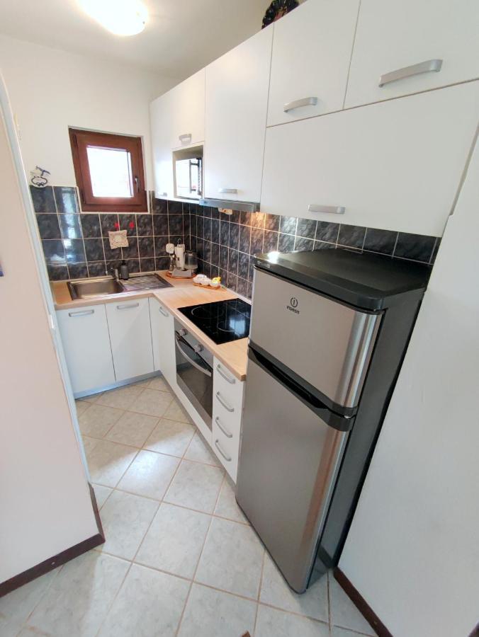 Apartment Pajtak โปเรช ภายนอก รูปภาพ